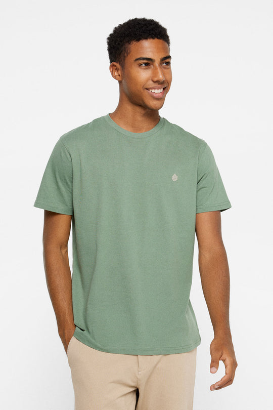 Basic tree t-shirt