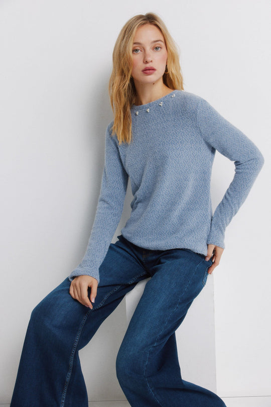 Chenille jumper with fancy neck