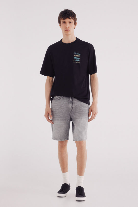 تيشيرت نسائي بطبعة "Everything"