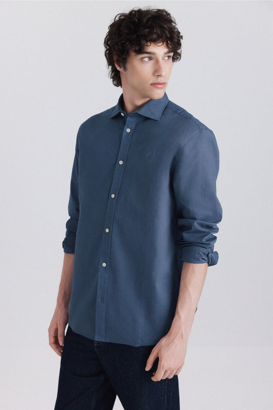 Lightweight oxford shirt