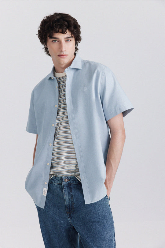 Lightweight oxford shirt