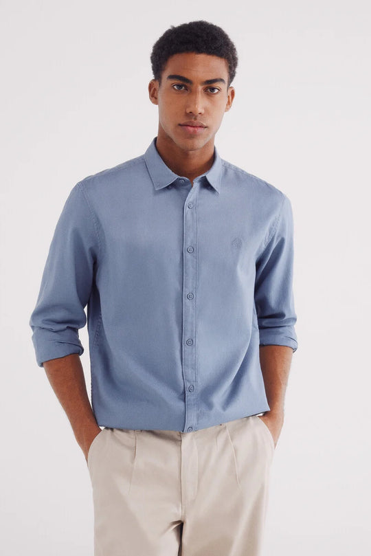 قميص هيكل مغطى بصبغة ملابس