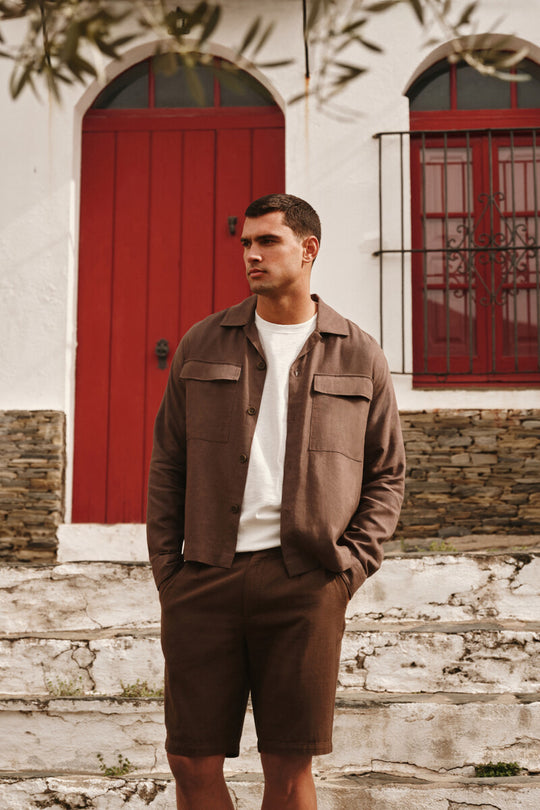 Slim fit linen Bermuda shorts