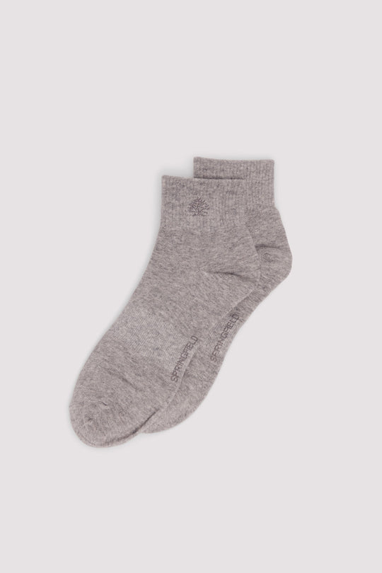 Ribbed sports ankle socks