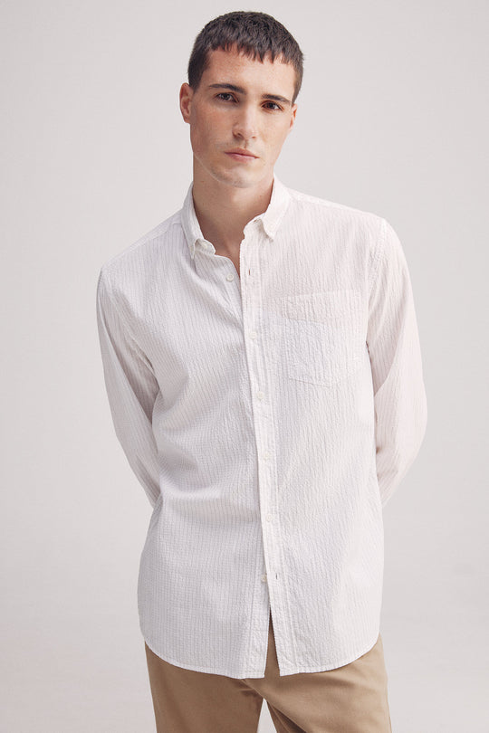 قميص سيرسوكر مخطط