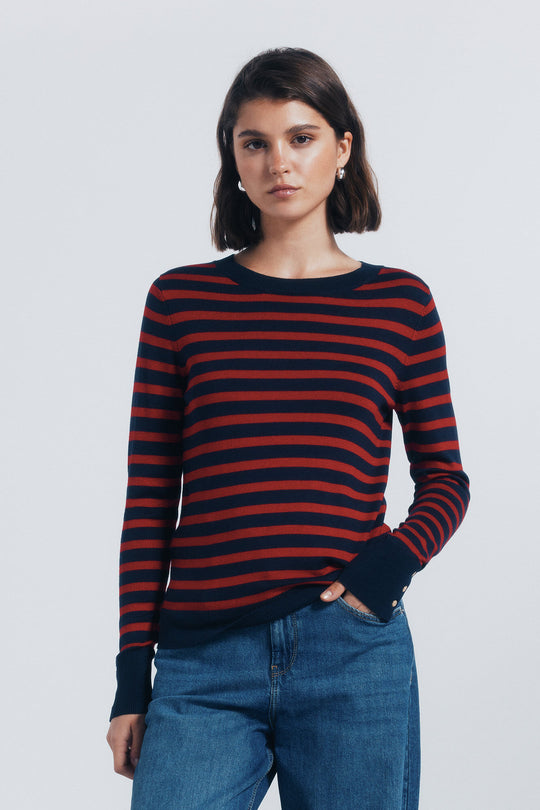 Fine jersey with buttons and cuffs