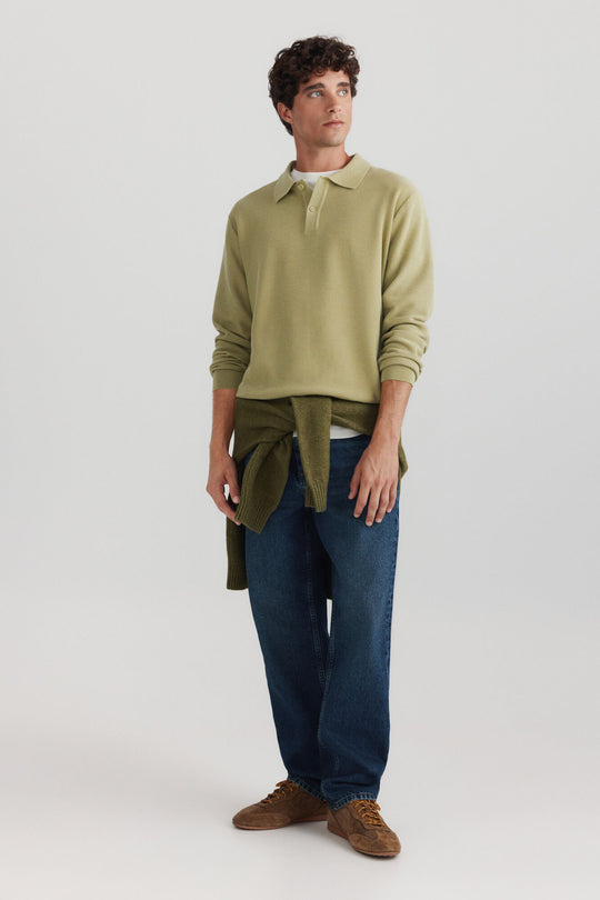 Polo structure buttons