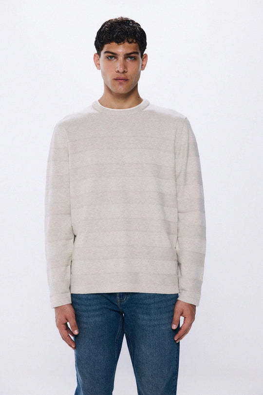 Double collar jumper