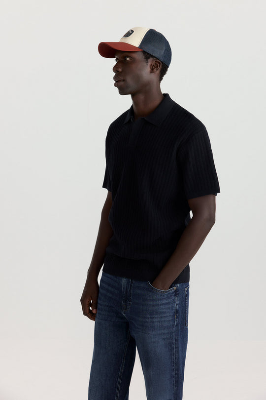 Vertical structure polo shirt