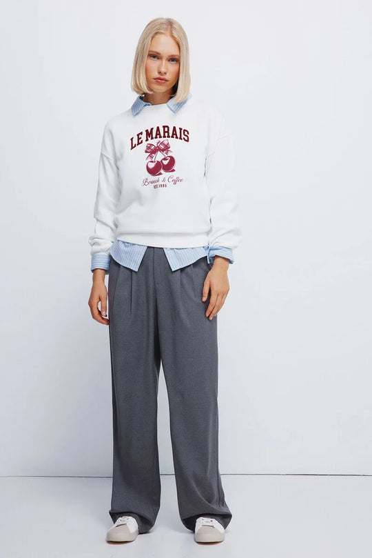 Trousers with elastic waistband