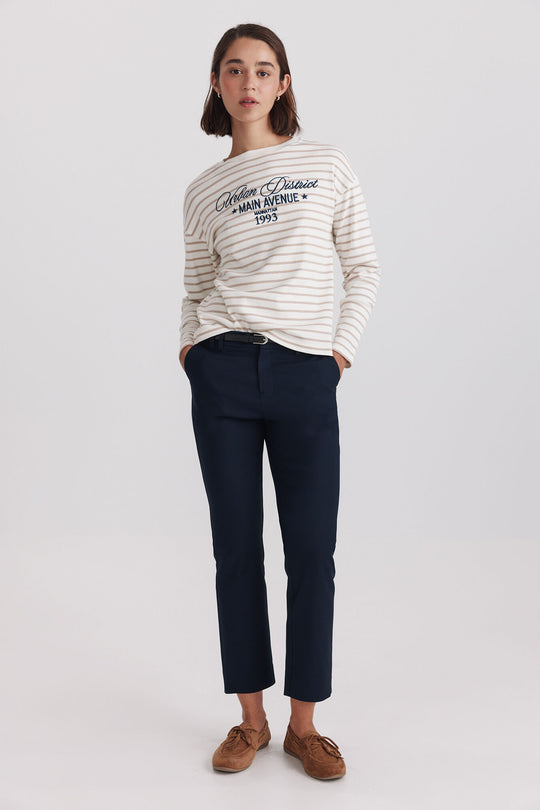 Chinos with elasticated belt