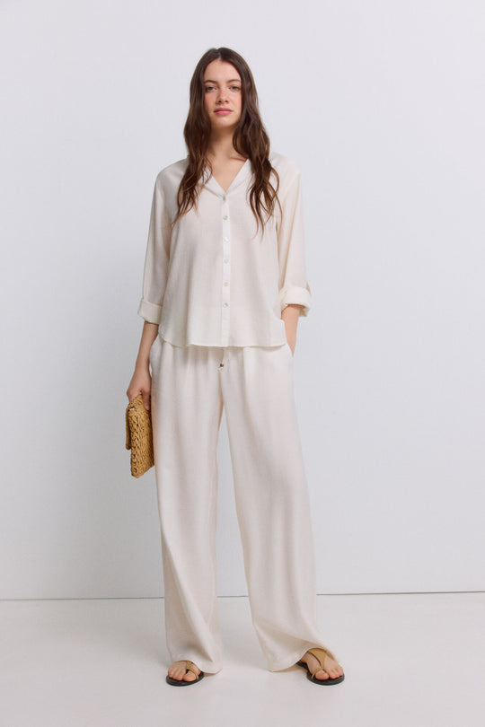 Wide fluid long trousers
