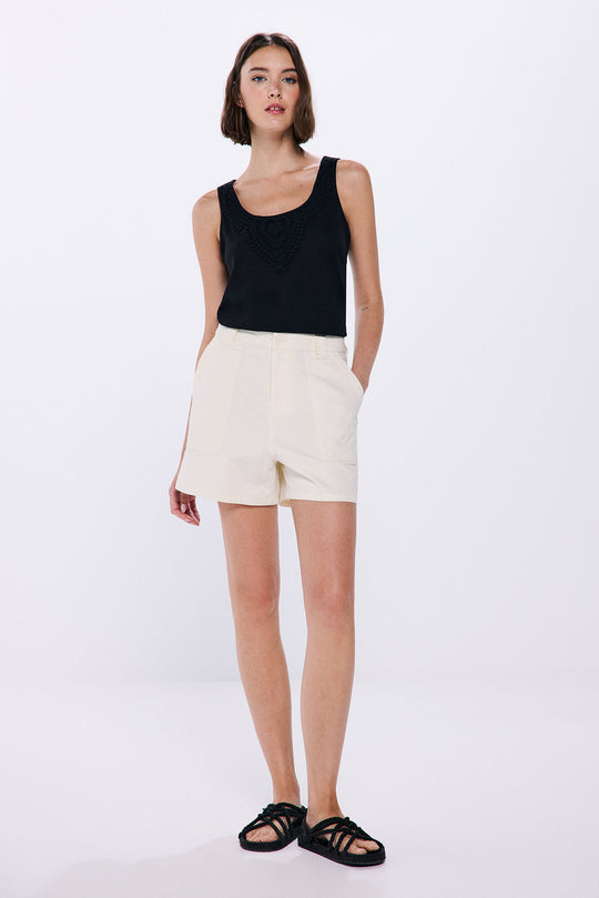 شورت من القطن 100% بجيوب