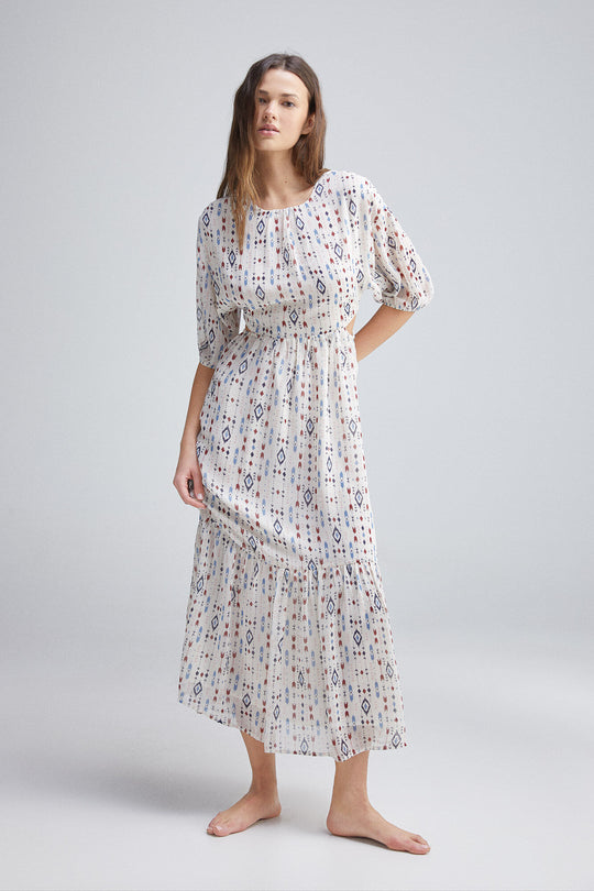 فستان ميدي بياقة