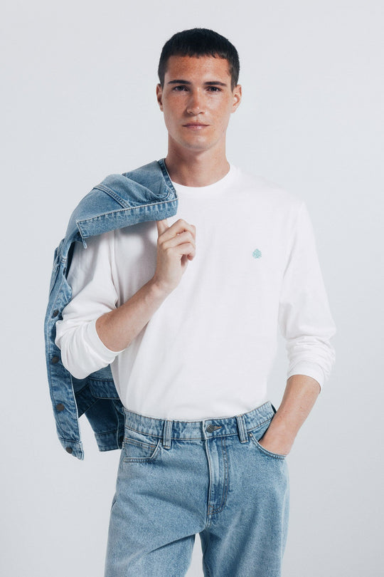 تيشيرت رجالي Basic بأكمام طويلة وملمس ناعم