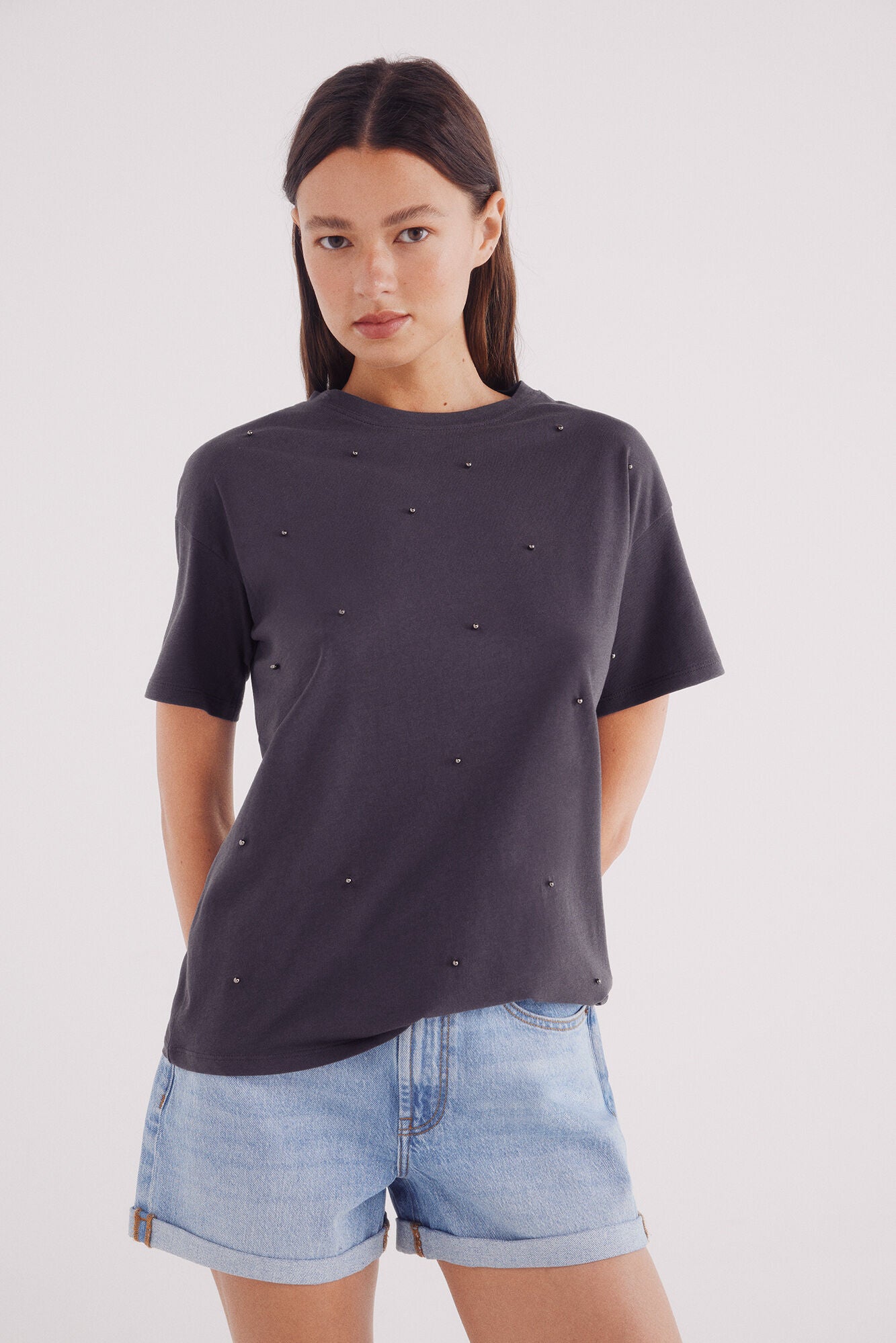 Women Black T-shirts|Front pearl T-shirt|Springfiled – Springfield KSA