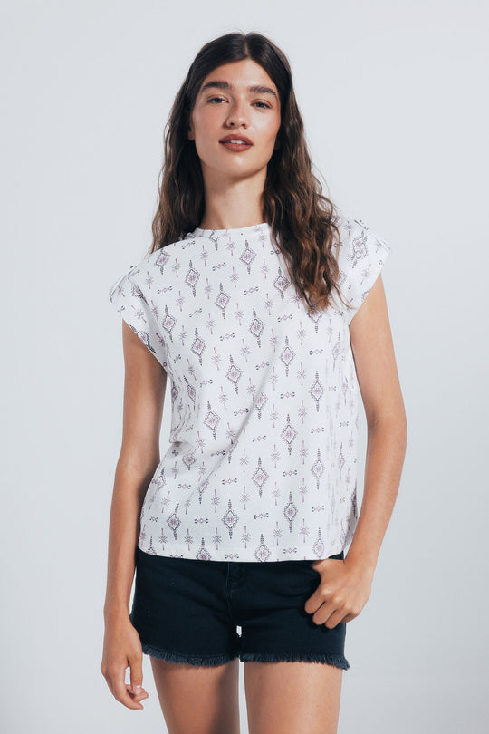 Printed T-shirt with loop sleeves