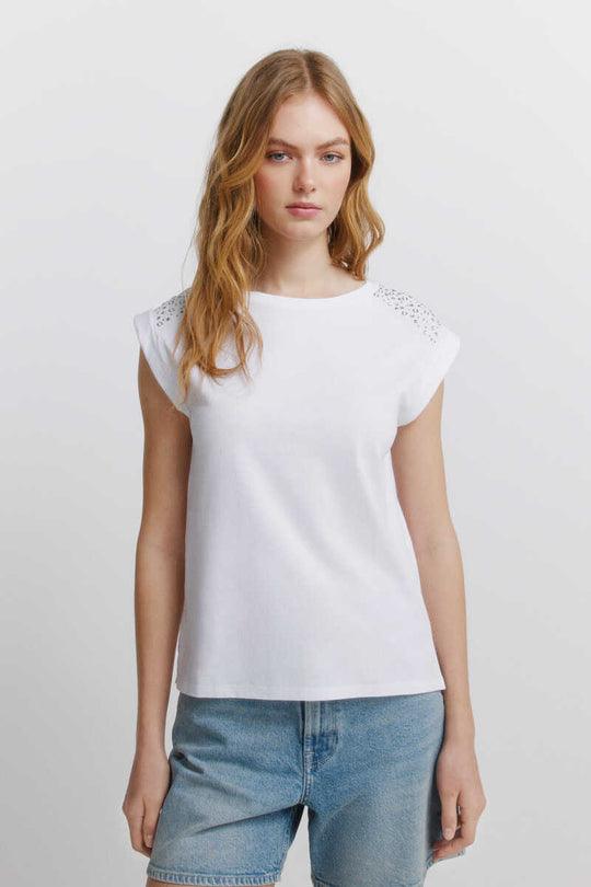Folded sleeve T-shirt