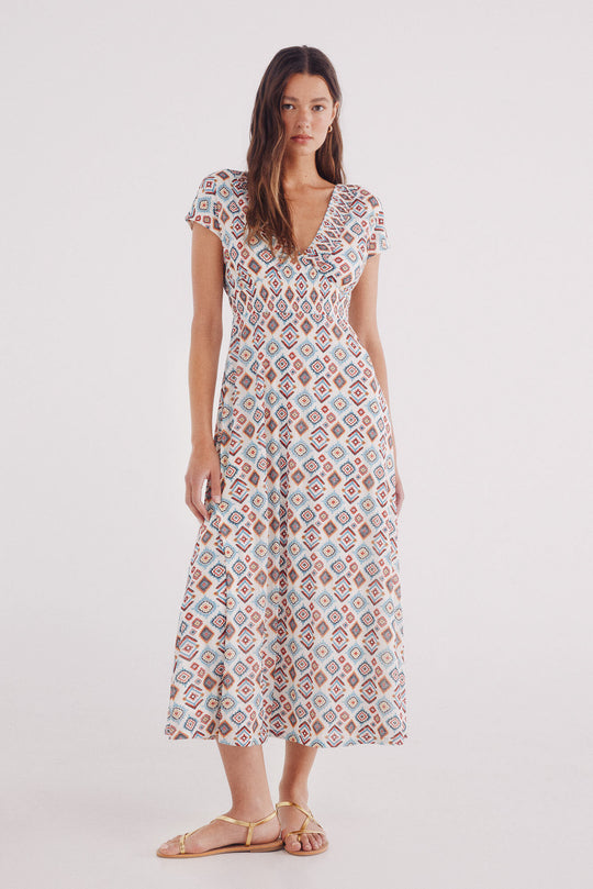 فستان ميدي بطبعة ماسية غير منتظمة