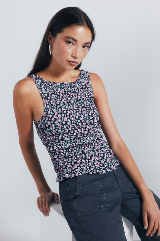 Floral fitted top