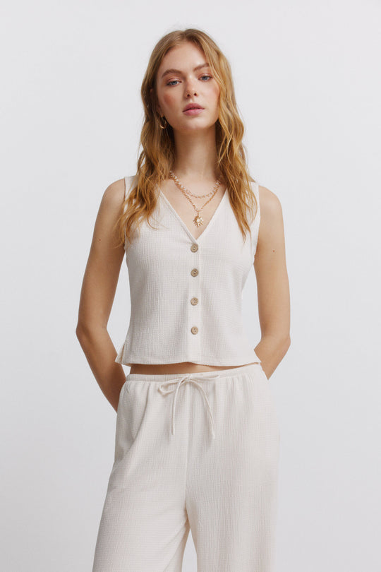 Buttoned vest top