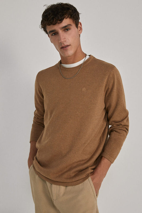 Essential jumper with elbow patches