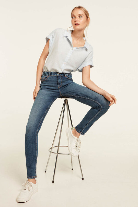 Sustainable wash slim jeans