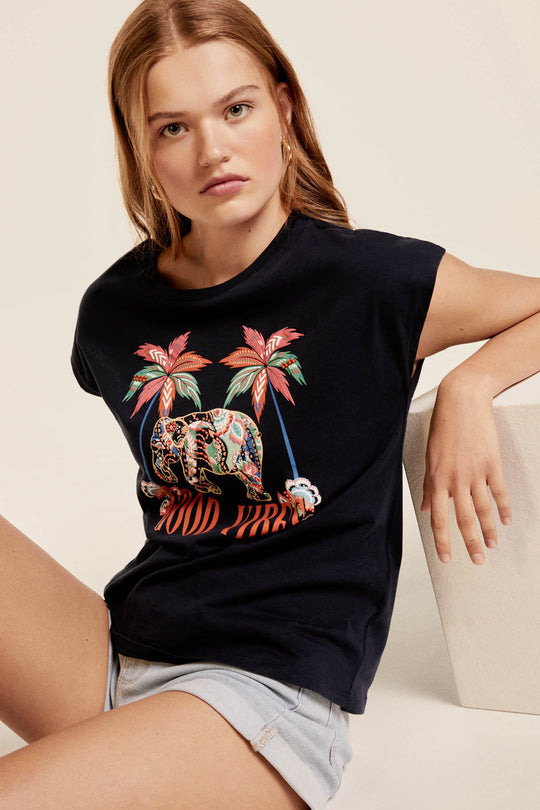 "Good Vibes" T-shirt