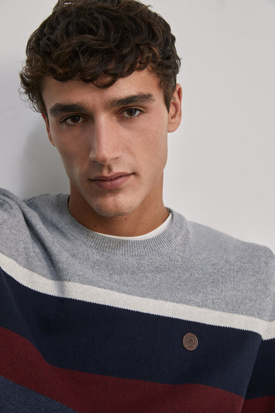 Placement stripes jumper