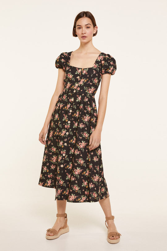 Dress With Short Volume Sleeves