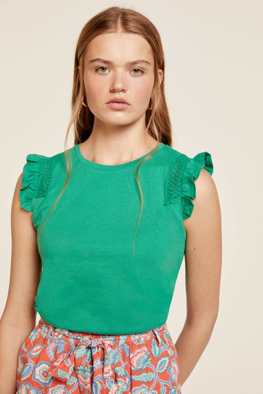 Flounced crochet sleeve T-shirt